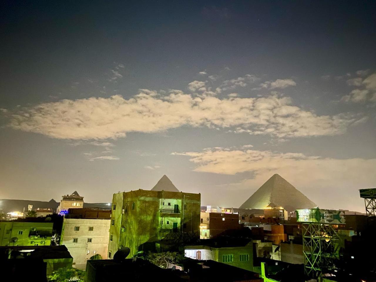 Merit Pyramids View Kairo Bagian luar foto