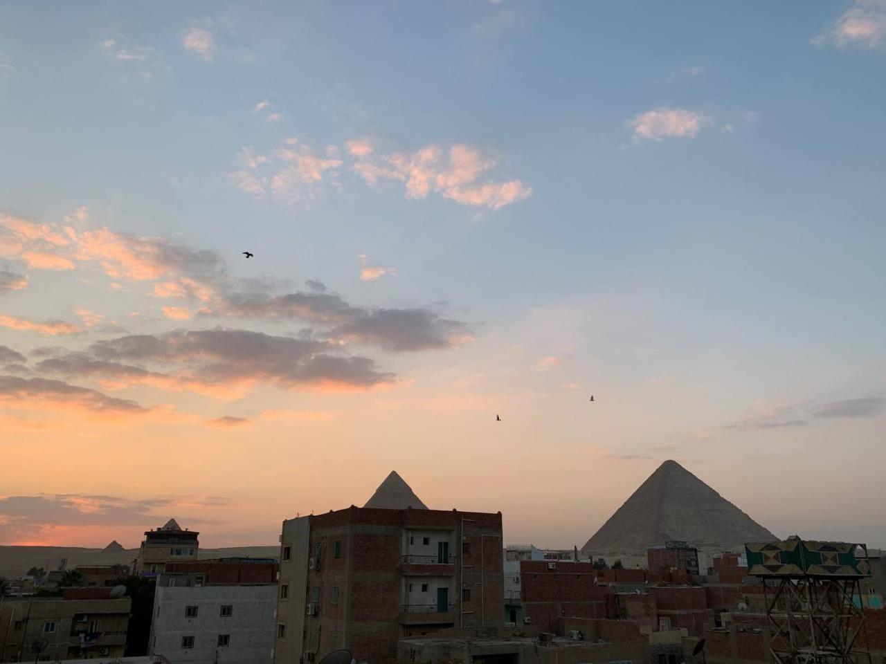 Merit Pyramids View Kairo Bagian luar foto