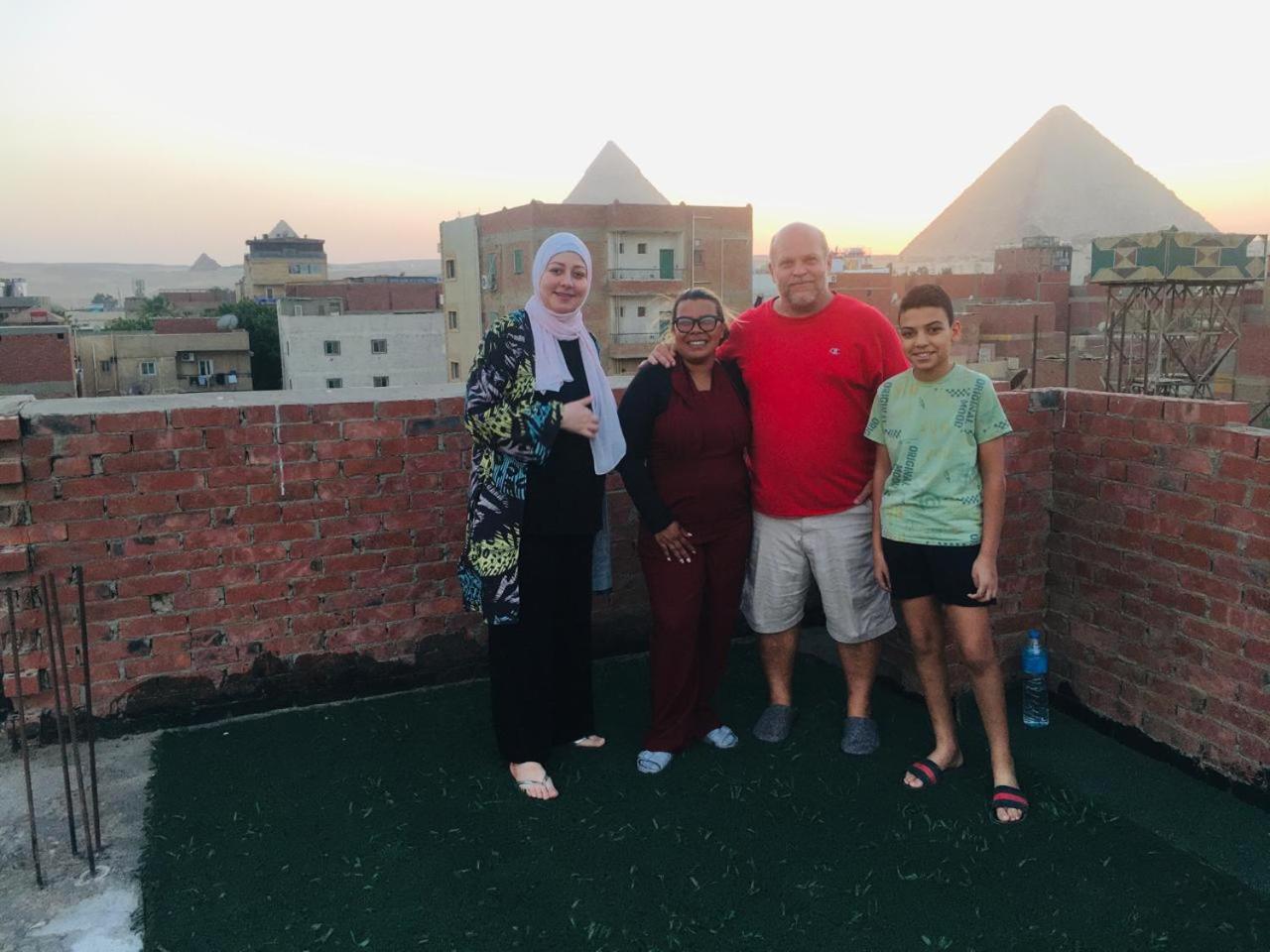 Merit Pyramids View Kairo Bagian luar foto